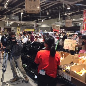 5月6日のアゴラマルシェ ～テレビ局の取材を受けました～