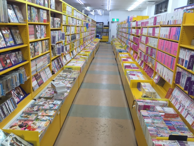 トレボ店内